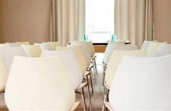 Ibis Styles Lyon Parc De La Tête D'or 3*